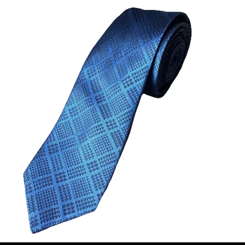 Yves Saint Laurent Necktie 100% Silk Blue Gray Geometric Tie Modern Luxury